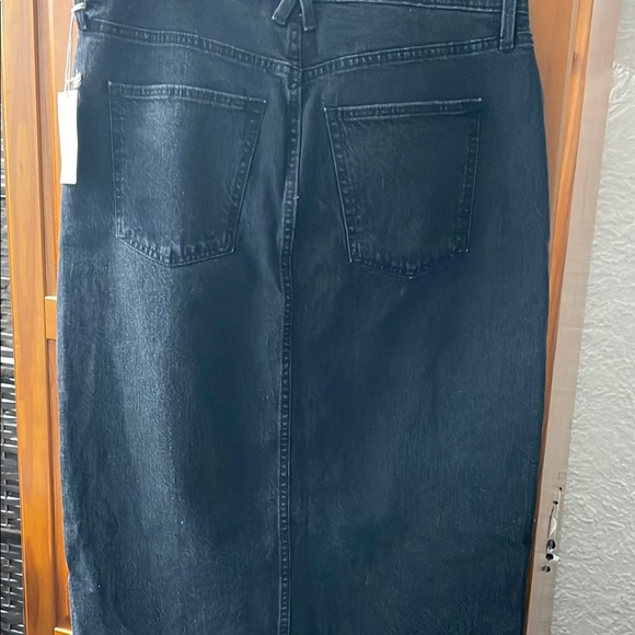 Universal Thread Black Denim Skirt sz 12, new - Picture 6 of 8